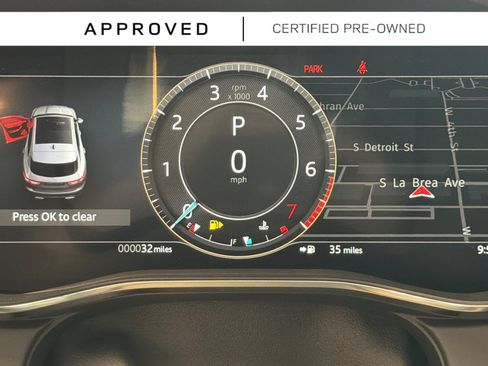 Used 2025 Jaguar F-PACE R-Dynamic S AWD/4WD image 21