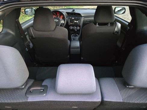 Used 2012 Scion tC FWD image 15