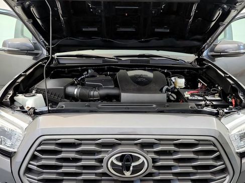 Certified 2023 Toyota Tacoma TRD Sport AWD/4WD image 14