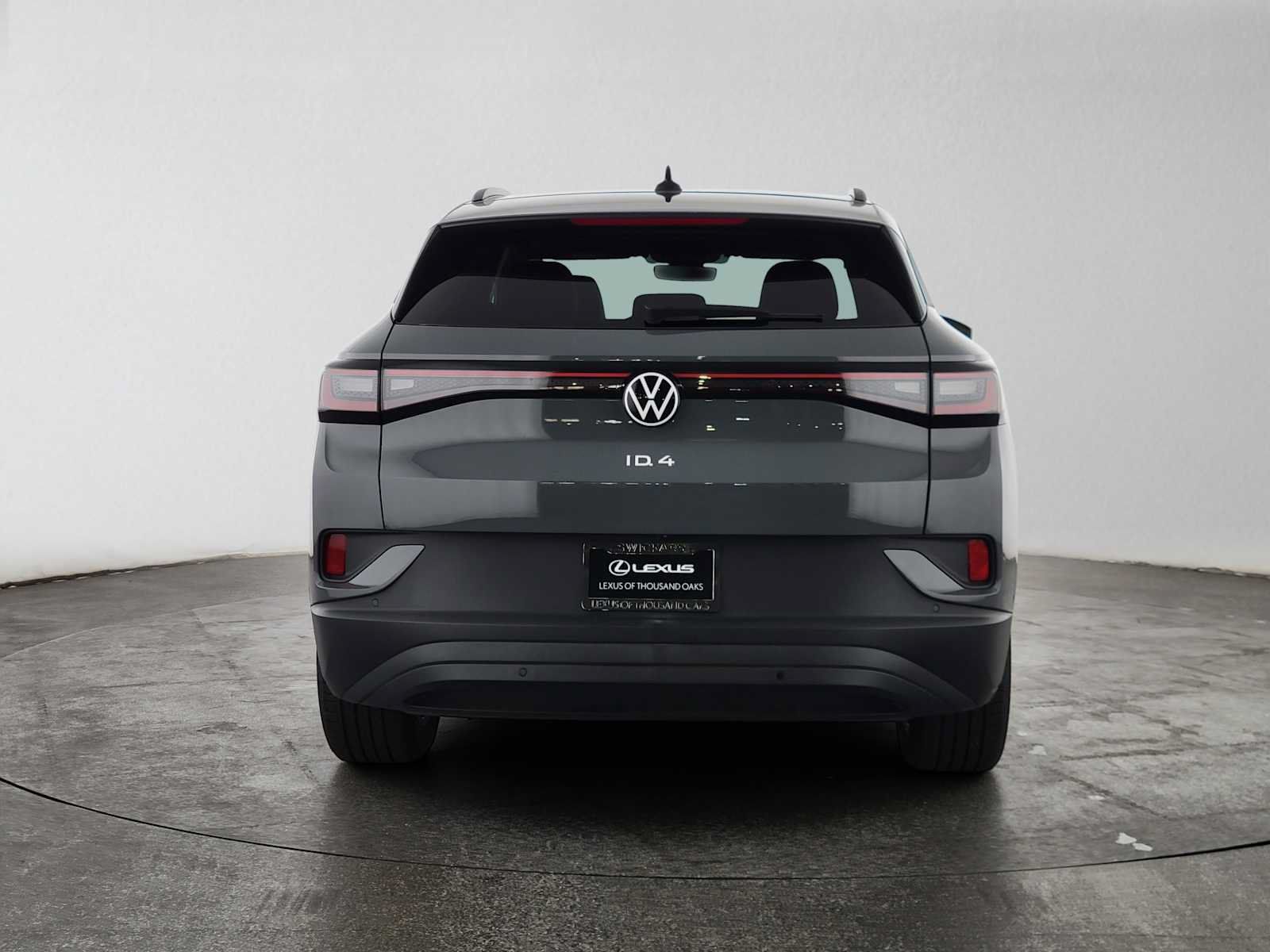 Used 2024 Volkswagen ID.4 2WD image 4