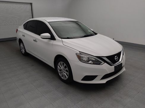 Used 2019 Nissan Sentra SV FWD image 13