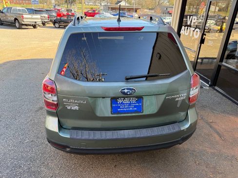 Used 2015 Subaru Forester 2.5i Premium image 5