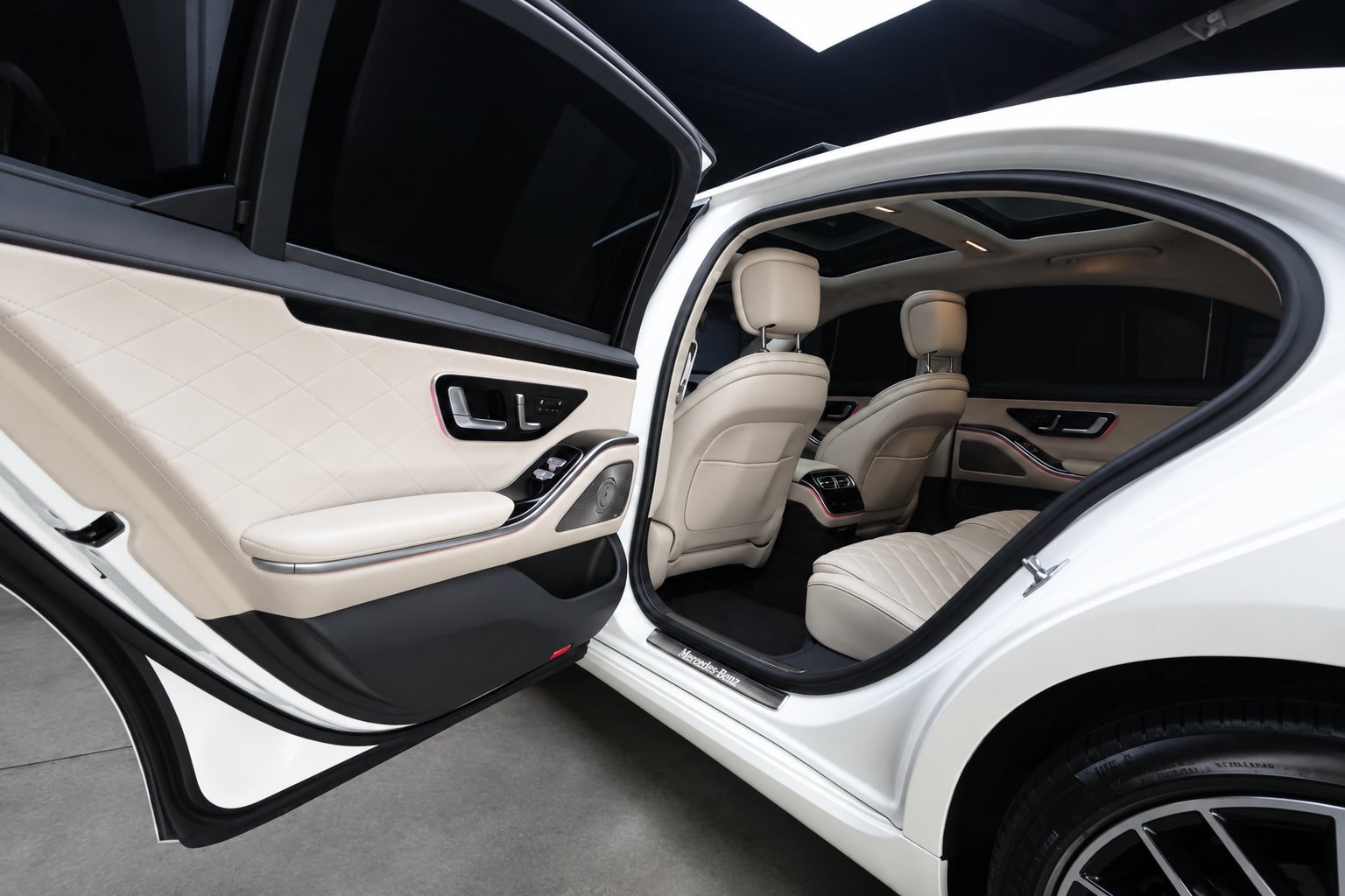 Used 2022 Mercedes-Benz S 580 4MATIC Sedan image 22
