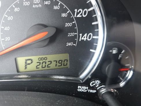 Used 2013 Toyota Corolla S image 16