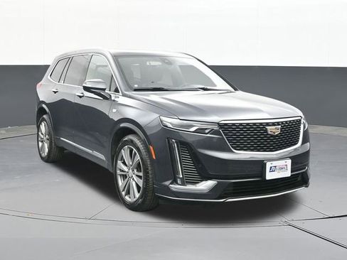 Used 2021 Cadillac XT6 Premium Luxury AWD/4WD image 22