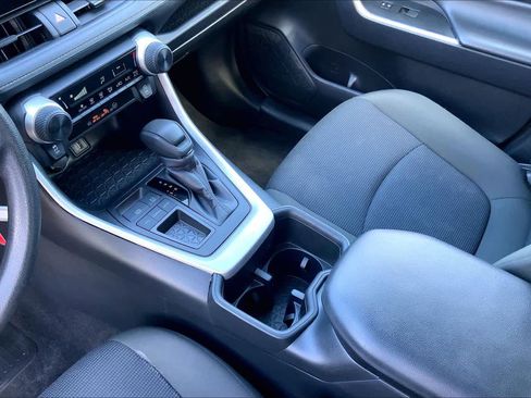 Used 2024 Toyota RAV4 LE image 16