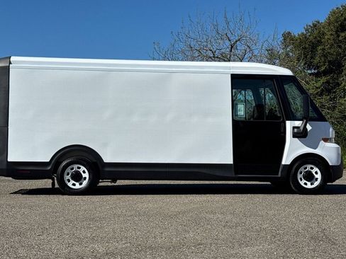 Used 2023 Chevrolet Brightdrop 600 w/ Active Safety Package 2 image 3