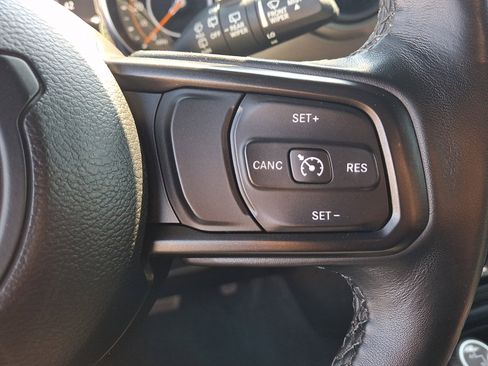 Used 2021 Jeep Wrangler Unlimited Sport AWD/4WD image 21