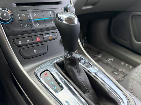 Used 2013 Chevrolet Malibu LS w/ Protection Package FWD image 18
