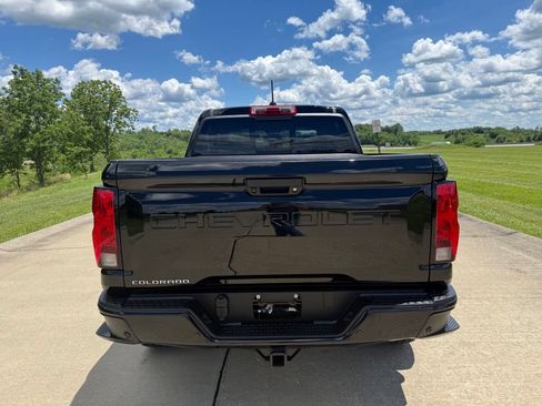 Used 2026 Chevrolet Colorado Trail Boss AWD/4WD image 4