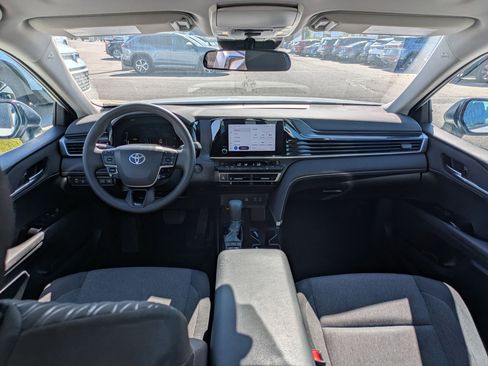 Used 2026 Toyota Camry LE FWD image 30