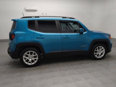 Used 2021 Jeep Renegade Latitude FWD image 10
