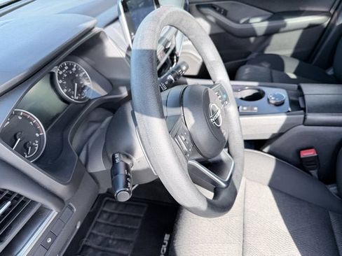 Certified 2024 Nissan Rogue SV image 16