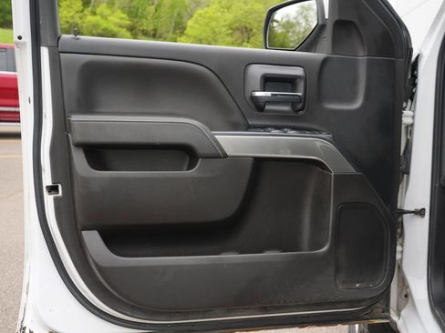 Used 2018 Chevrolet Silverado 1500 LT w/ All Star Edition AWD/4WD image 15