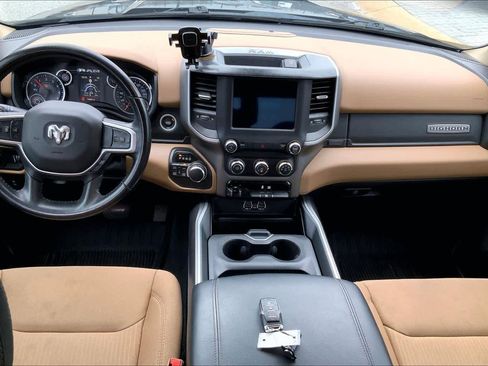 Used 2020 RAM 1500 Big Horn image 15