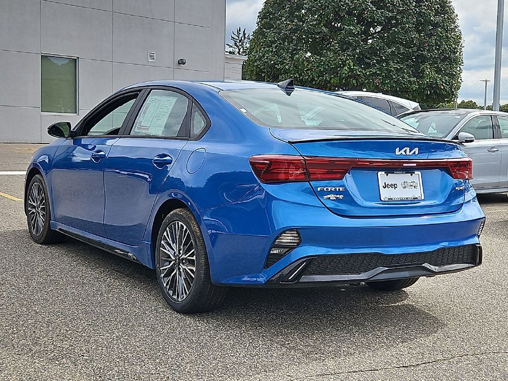 Used 2023 Kia Forte GT-Line w/ GT-Line Technology Package FWD image 4