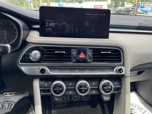 Used 2023 Genesis G70 3.3T w/ Sport Prestige Package AWD/4WD image 12