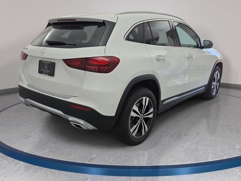 New 2026 Mercedes-Benz GLA 250 image 5