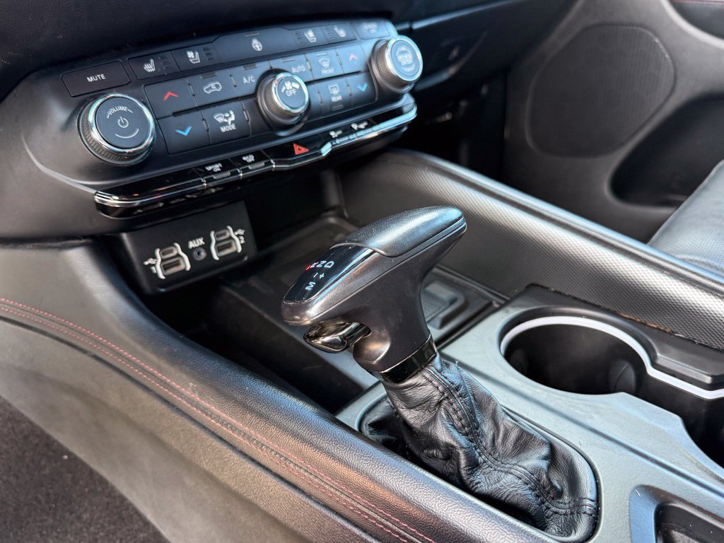 Used 2022 Dodge Durango R/T w/ Blacktop Package AWD/4WD image 22