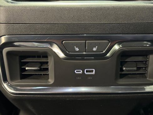Used 2024 GMC Sierra 1500 Denali Ultimate image 13