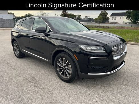 Used 2022 Lincoln Nautilus FWD image 1