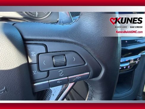 Used 2021 Cadillac XT6 Sport image 13