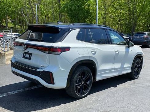 New 2026 Volkswagen Tiguan SE R-Line AWD/4WD image 5