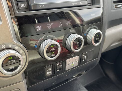 Used 2017 Toyota Sequoia Limited image 7