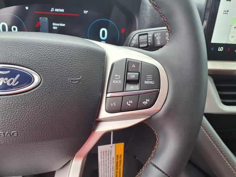 New 2026 Ford Explorer Active RWD image 22