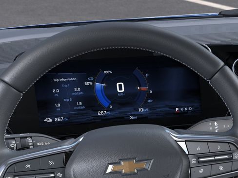 New 2026 Chevrolet Equinox EV LT FWD image 42