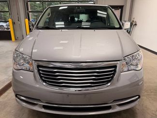 Used 2015 Chrysler Town & Country Touring-L w/ Driver Convenience Group FWD video 3
