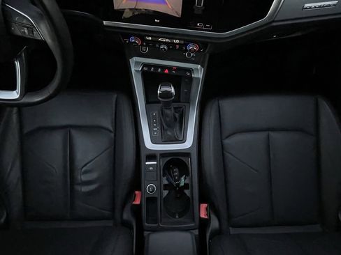 Used 2023 Audi Q3 2.0T Premium image 19