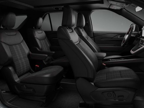 New 2026 Ford Explorer ST-Line image 6