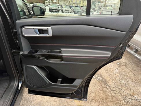 Used 2024 Ford Explorer ST-Line w/ Class IV Trailer Tow Package image 34