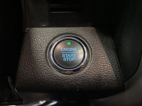 Used 2019 Ford F150 Lariat w/ Equipment Group 502A Luxury AWD/4WD image 23