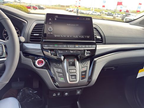 New 2026 Honda Odyssey Elite image 23