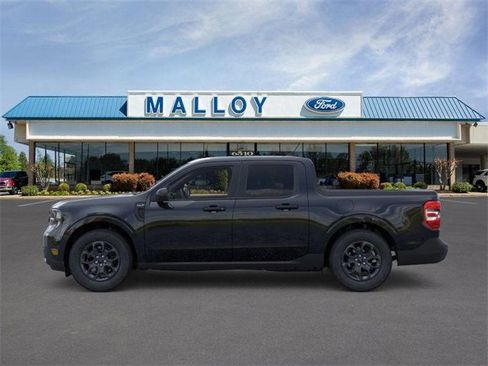 New 2025 Ford Maverick XLT image 3