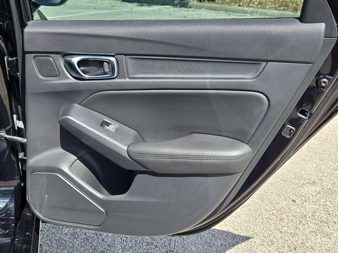 Certified 2025 Acura Integra FWD image 26