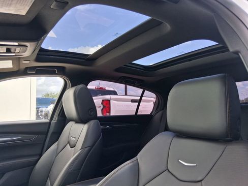 Used 2025 Cadillac CT5 Sport RWD image 23