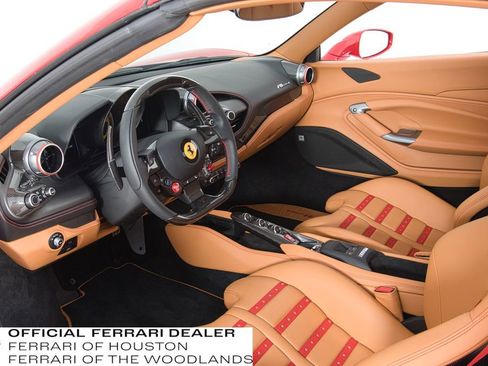 Used 2023 Ferrari F8 Tributo image 4