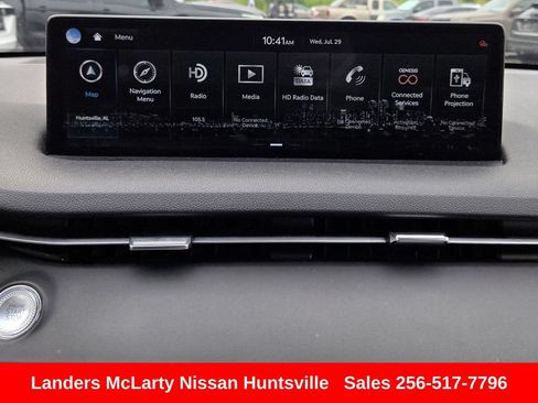 Used 2025 Genesis GV70 2.5T AWD/4WD image 17