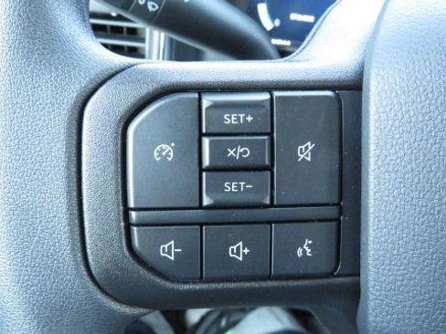 New 2026 Ford F350 XLT w/ XLT Premium Package AWD/4WD image 24