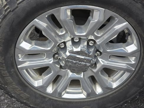 Used 2022 GMC Sierra 2500 Pro w/ Convenience Package image 32