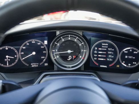 Used 2024 Porsche 911 Carrera S RWD image 24