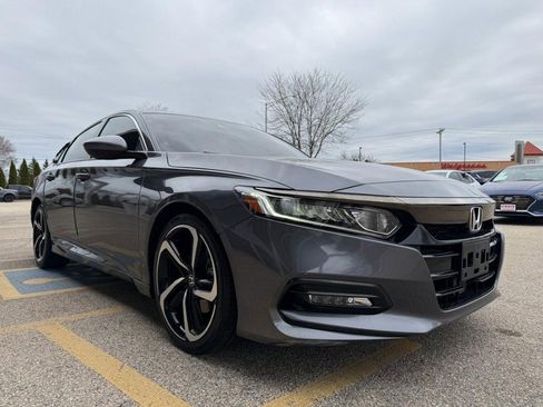 Used 2018 Honda Accord Sport image 6