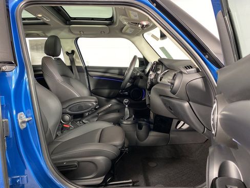 Certified 2024 MINI Cooper S image 29