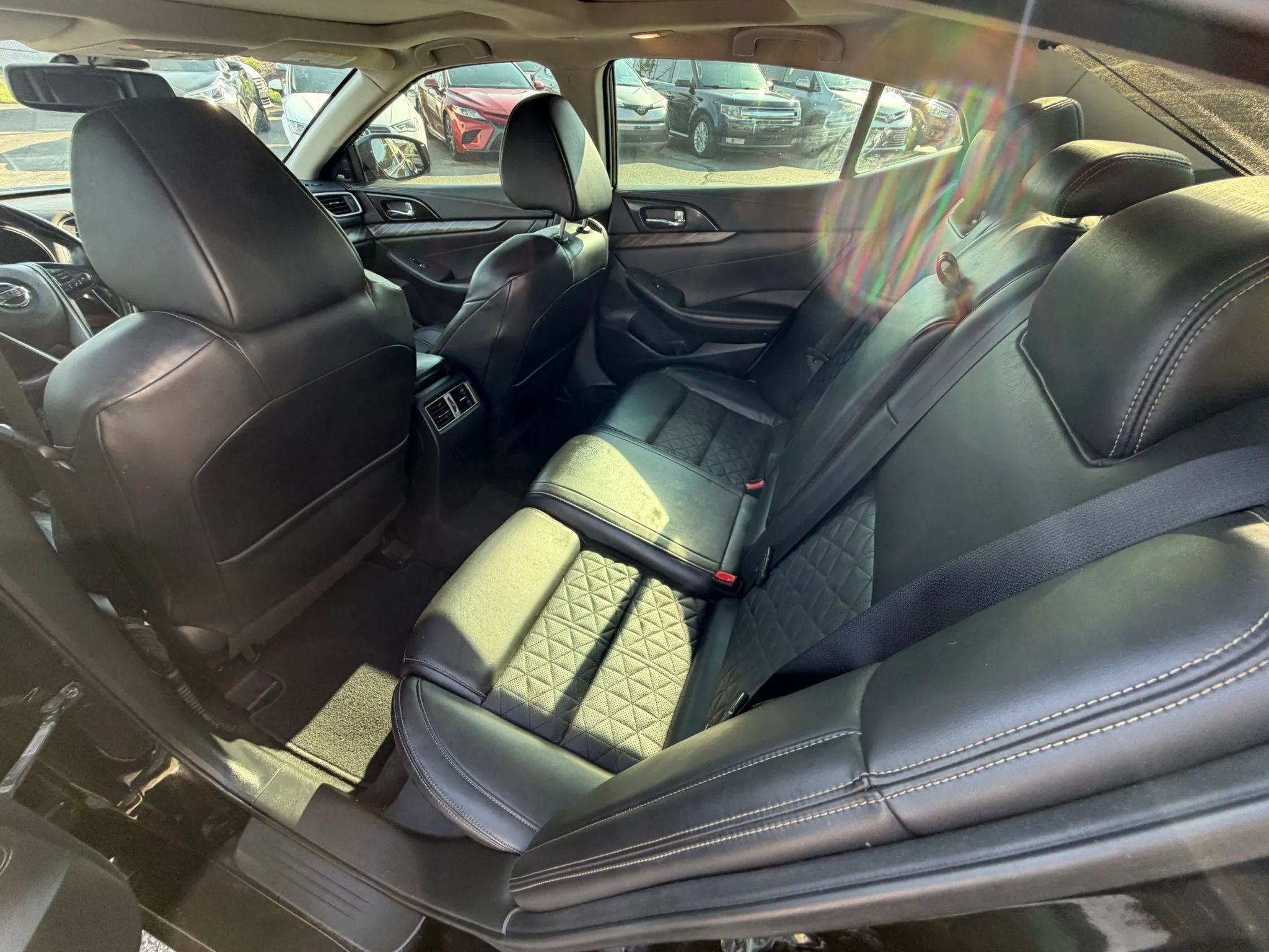 Used 2017 Nissan Maxima Platinum FWD image 19