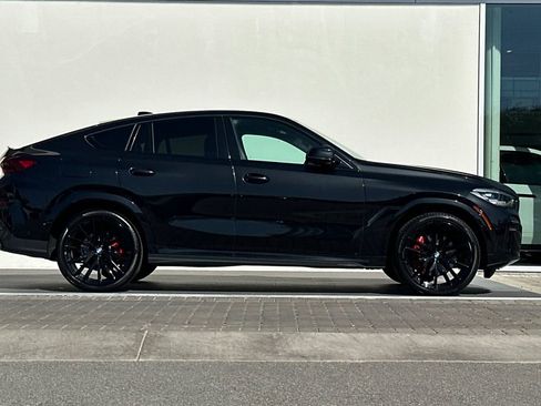 Used 2023 BMW X6 xDrive40i w/ M Sport Package AWD/4WD image 2