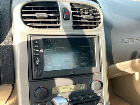 Used 2005 Chevrolet Corvette Base 2D Coupe w/ Preferred Equipment Group image 13