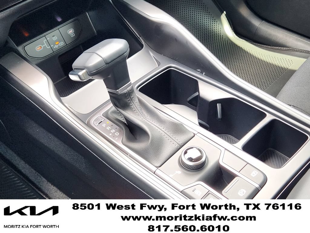 New 2026 Kia Sorento LX FWD image 15